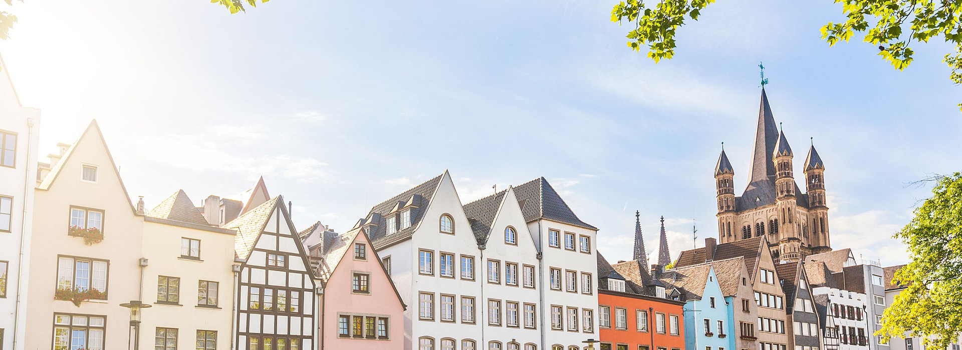 Symboldbild: Köln - König Umzüge - Ihr Profi für Umzüge aller Art im Rheinland, dem Rhein-Erftkreis, Köln und Köln-Umland